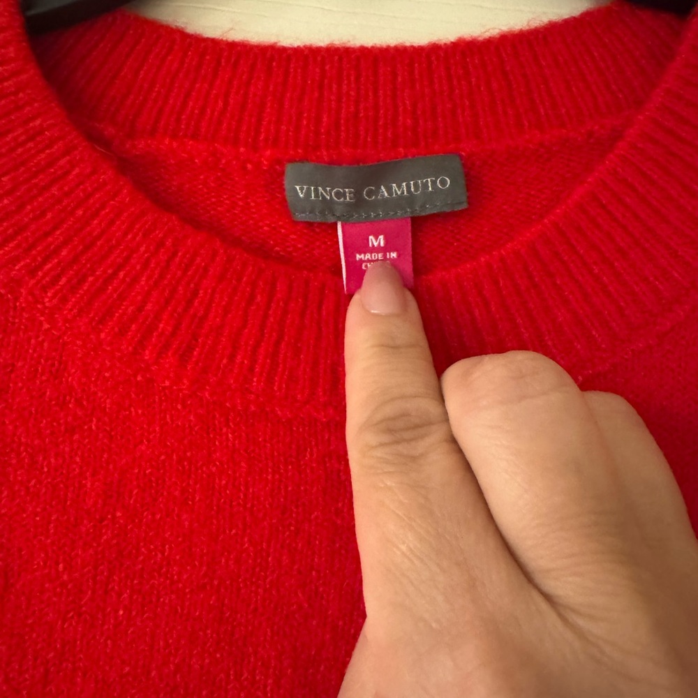 NWOT-Vince Camuto Red 'LOVE' Sweater - Picture 2 of 3